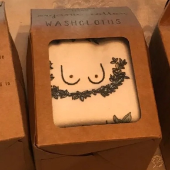 New in Box Free People x Lovewild Breast Wreath Washcloth set - Picture 4 of 11